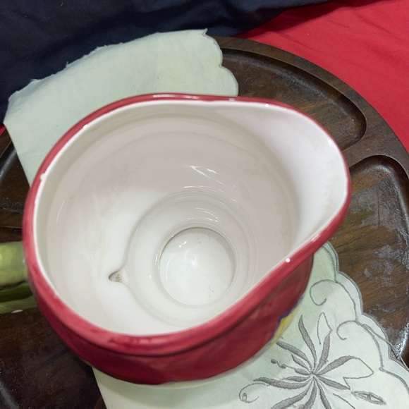 Vintage 1997 CBK Ltd, Elegant/Playful Rose Hand-painted Handled Ceramic Pitcher - Picture 7 of 13